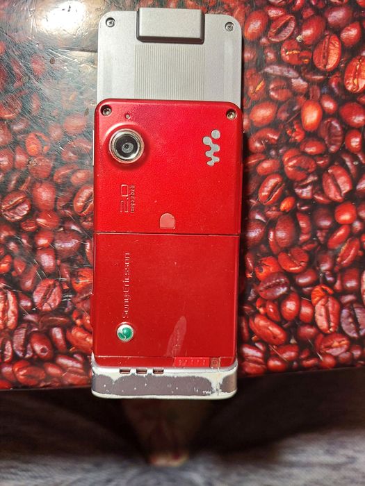 Продаю колекционный Sony Ericsson w910i