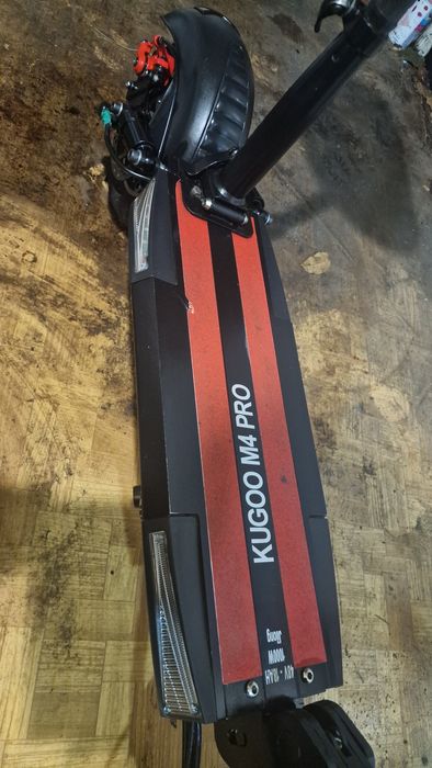 Kugoo m4 pro БУ в нормальном состоянии 1000w 18ah