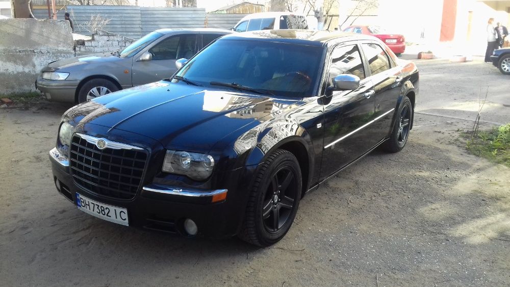 продам CHRYSLER 300C