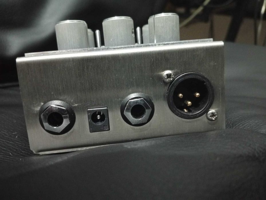 PreAMP de Baixo - Origin effects - black panel 64