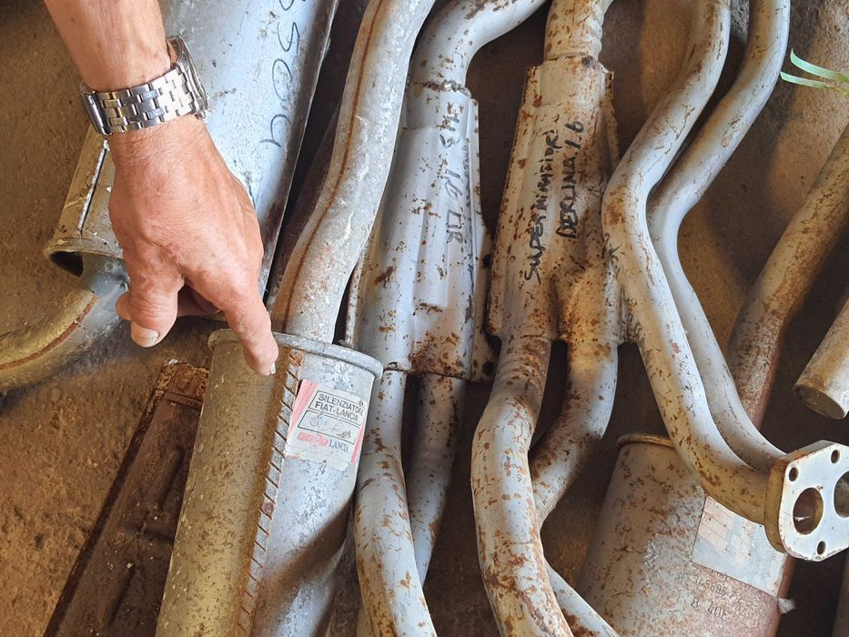 Lote escapes novos Fiat  Lancia anos 70 e 80