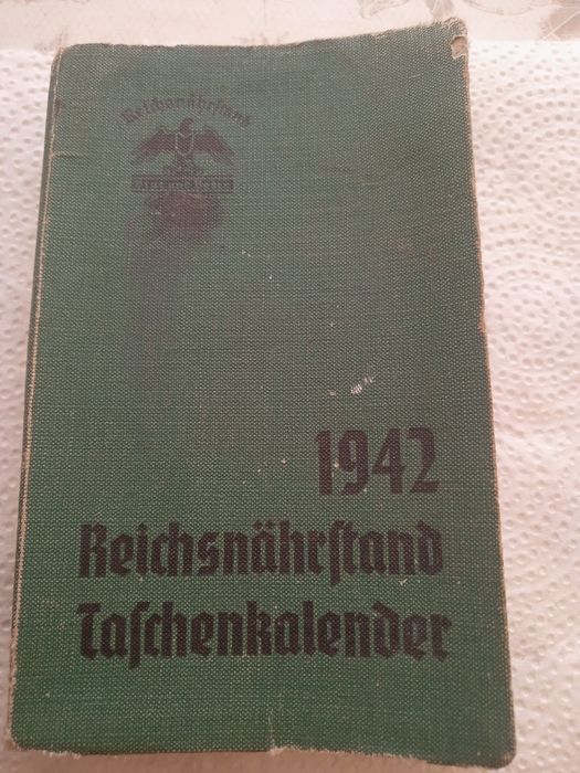 Stara menażka, kalendarz