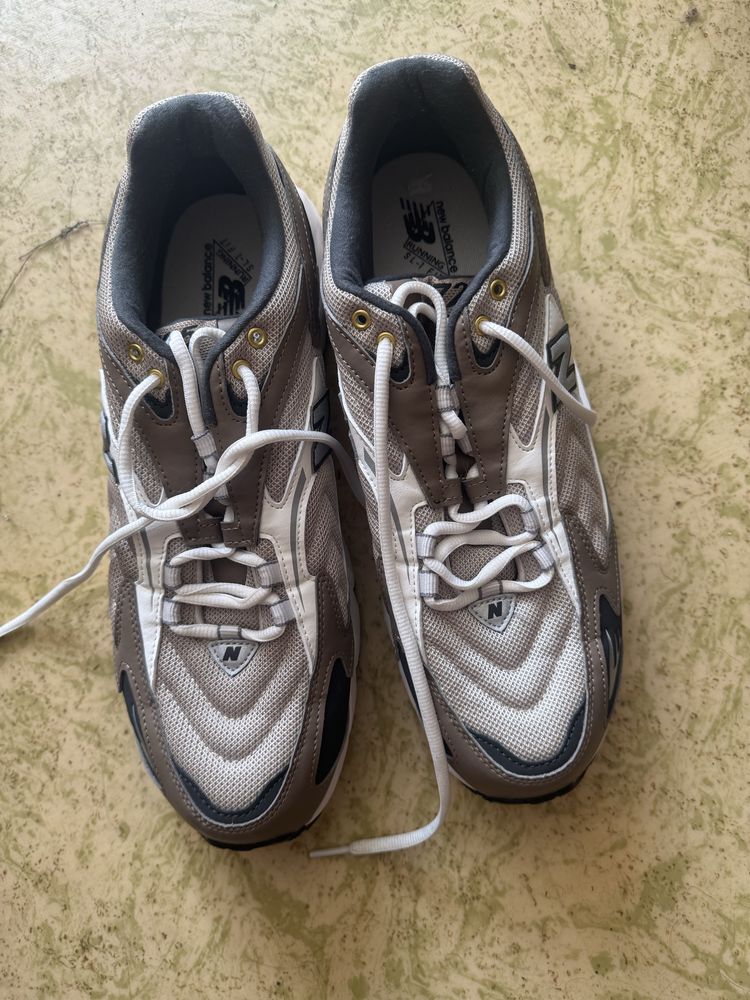 New Balance 725, US 12, 46.5