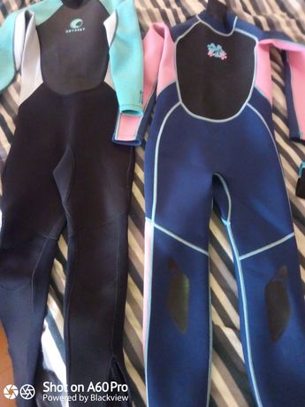 Продам гидрокостюмы для плавания б/у на подростка