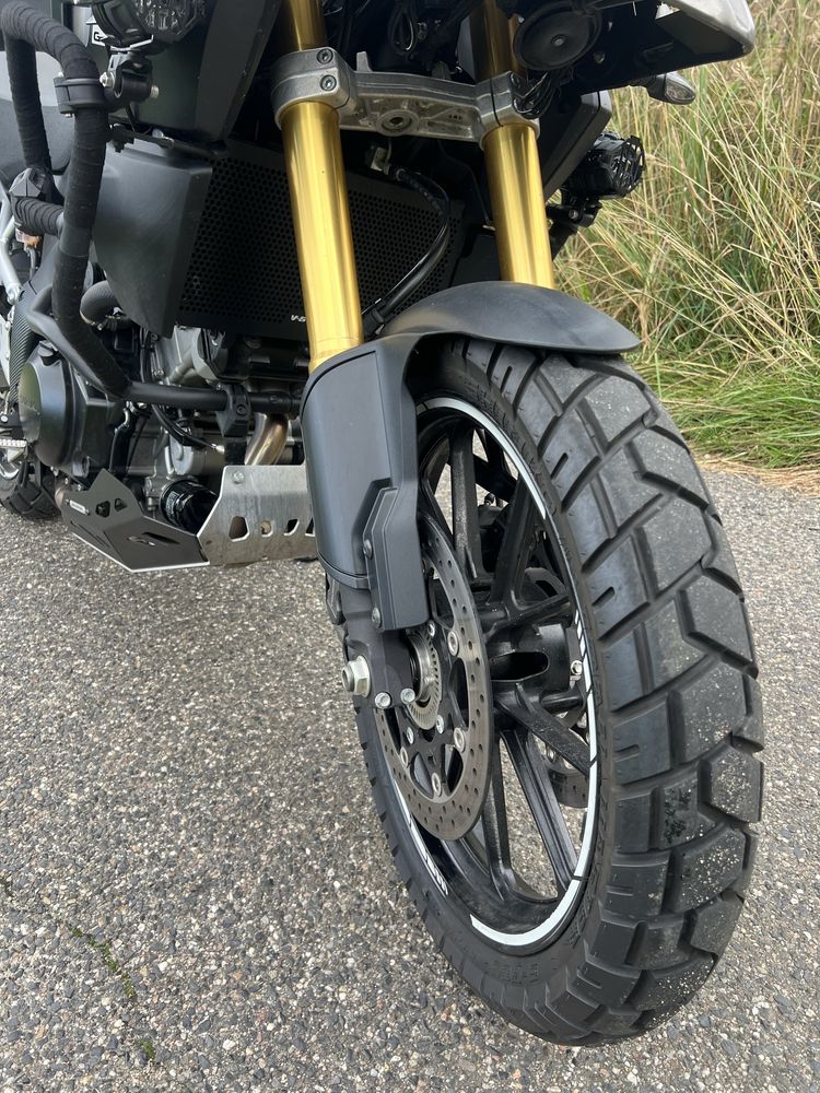 Suzuki dl 1000 vstrom przebieg 9300km