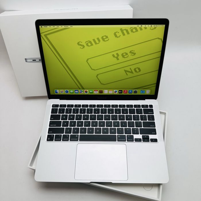 Open Box! MacBook Air 13" 2020 M1 Silver 16GB 256GB SSD