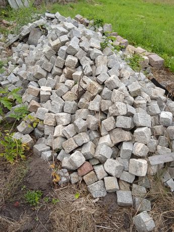 Dom i ogród oferuję do odsprzedaży kostkę granitową z demontażu
