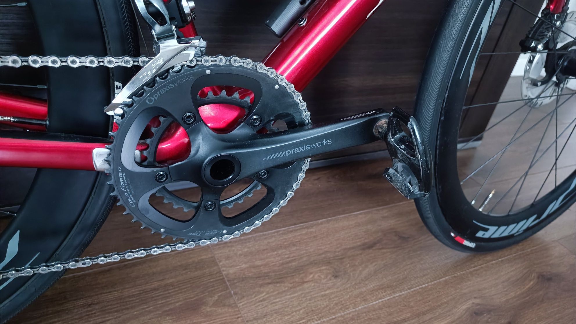 Rower szosowy Specialized Roubaix 2019 karbon rozmiar 56  (L)