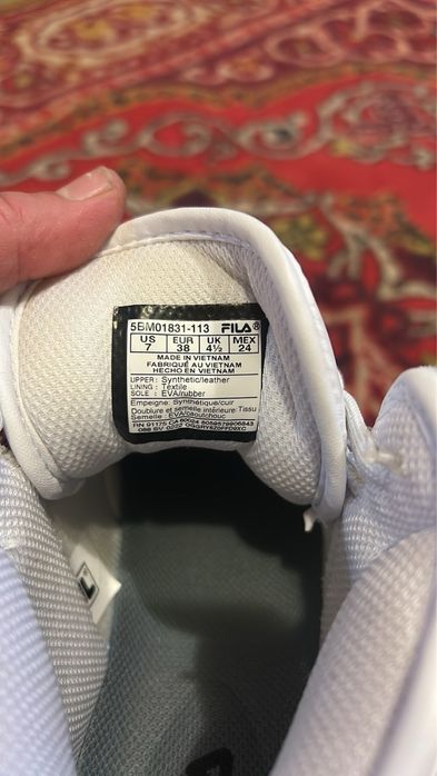 Кросівки жіночі Fila