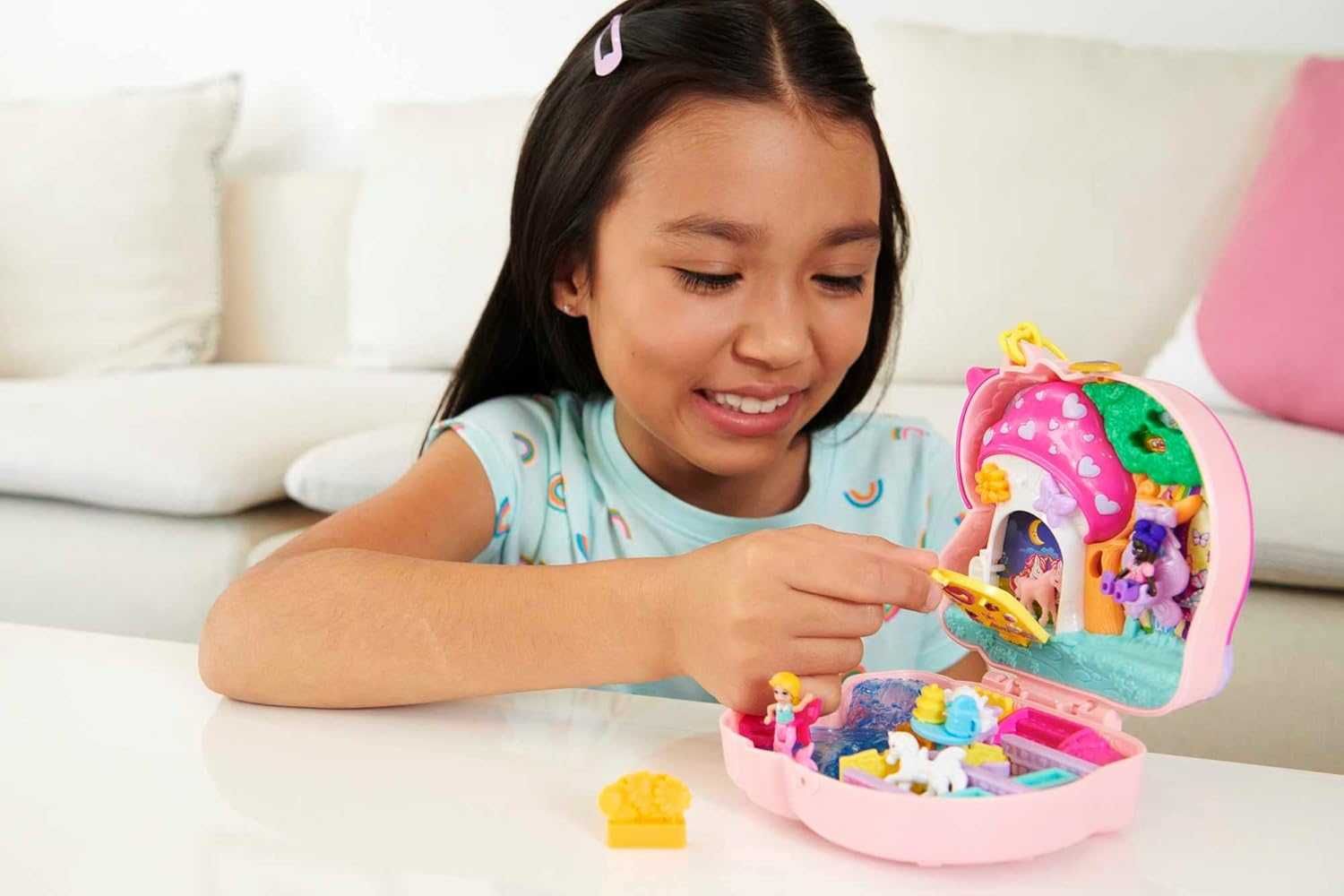 Polly Pocket Las Jednorożców Zestaw Kompaktowy