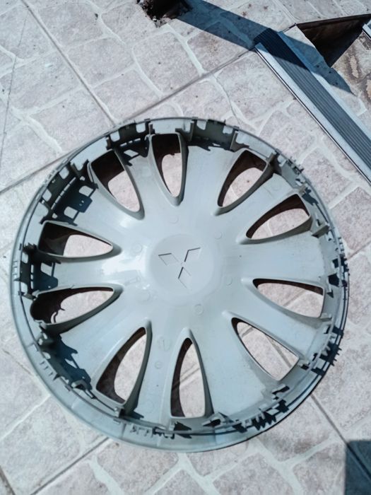 Колпак Мицубиси Ланцер