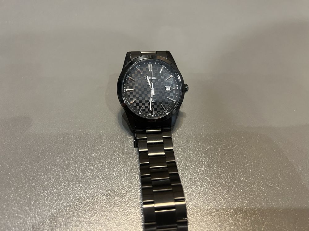 Годинник Casio чорний