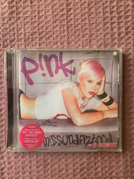 CD. PINK. + 5 bonus.