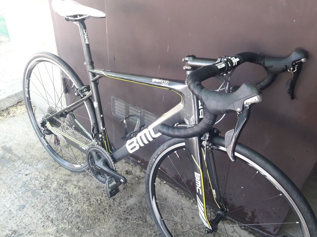Шоссейный карбоновый велосипед BMC granfondo GF01