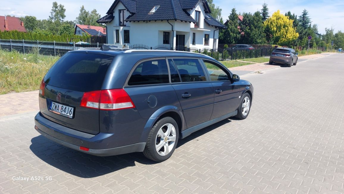 Sprzedam  vectra c lift 2008r 1.9 cdti 150km zamiana