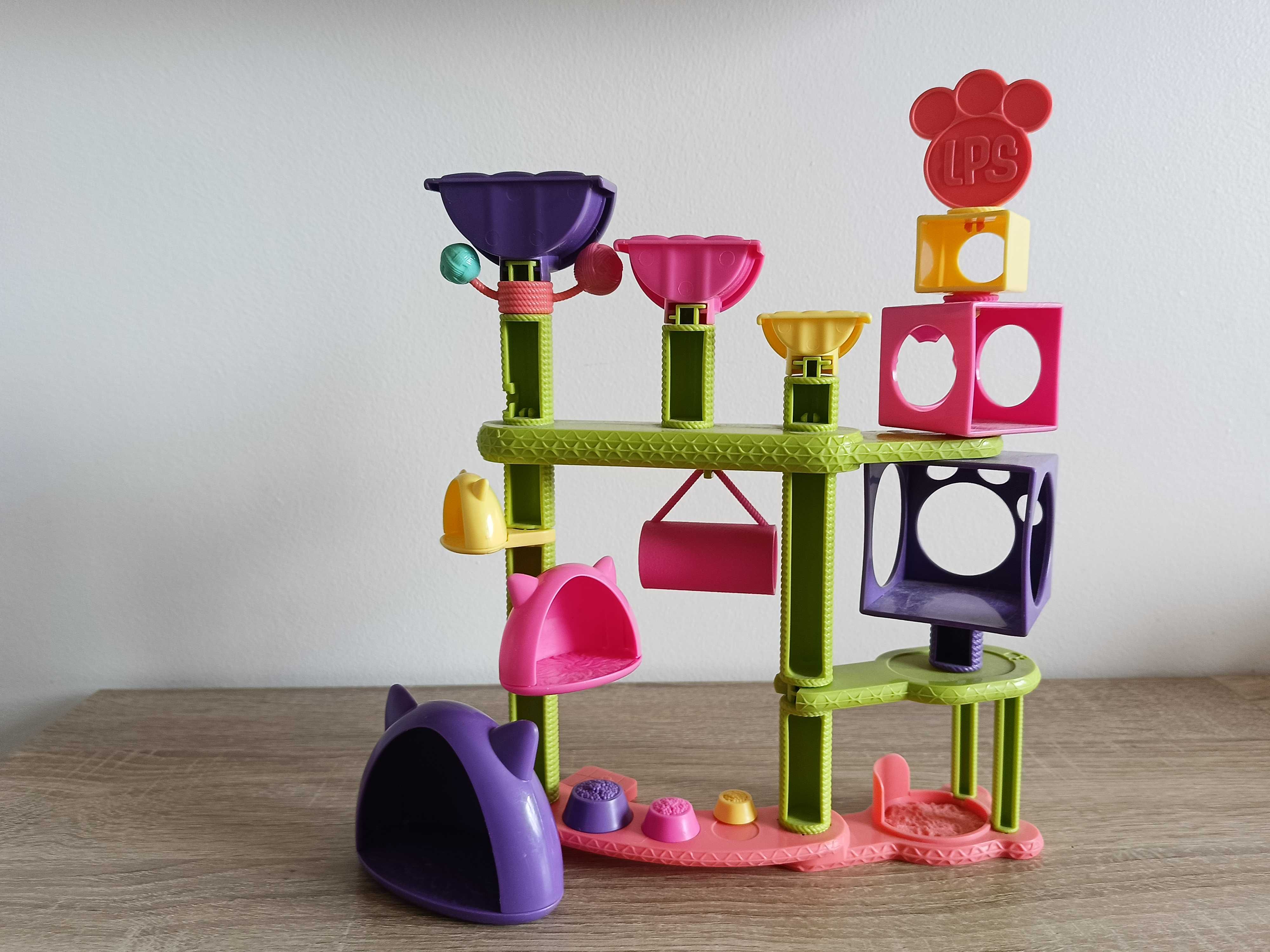 Koci domek plac zabaw Littlest Pet Shop LPS