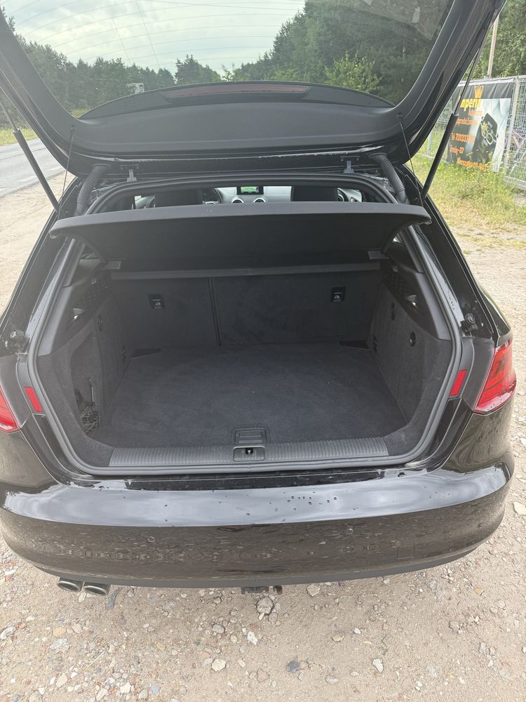 Audi A3 S line 2,0d Quattro 150koni 2015r