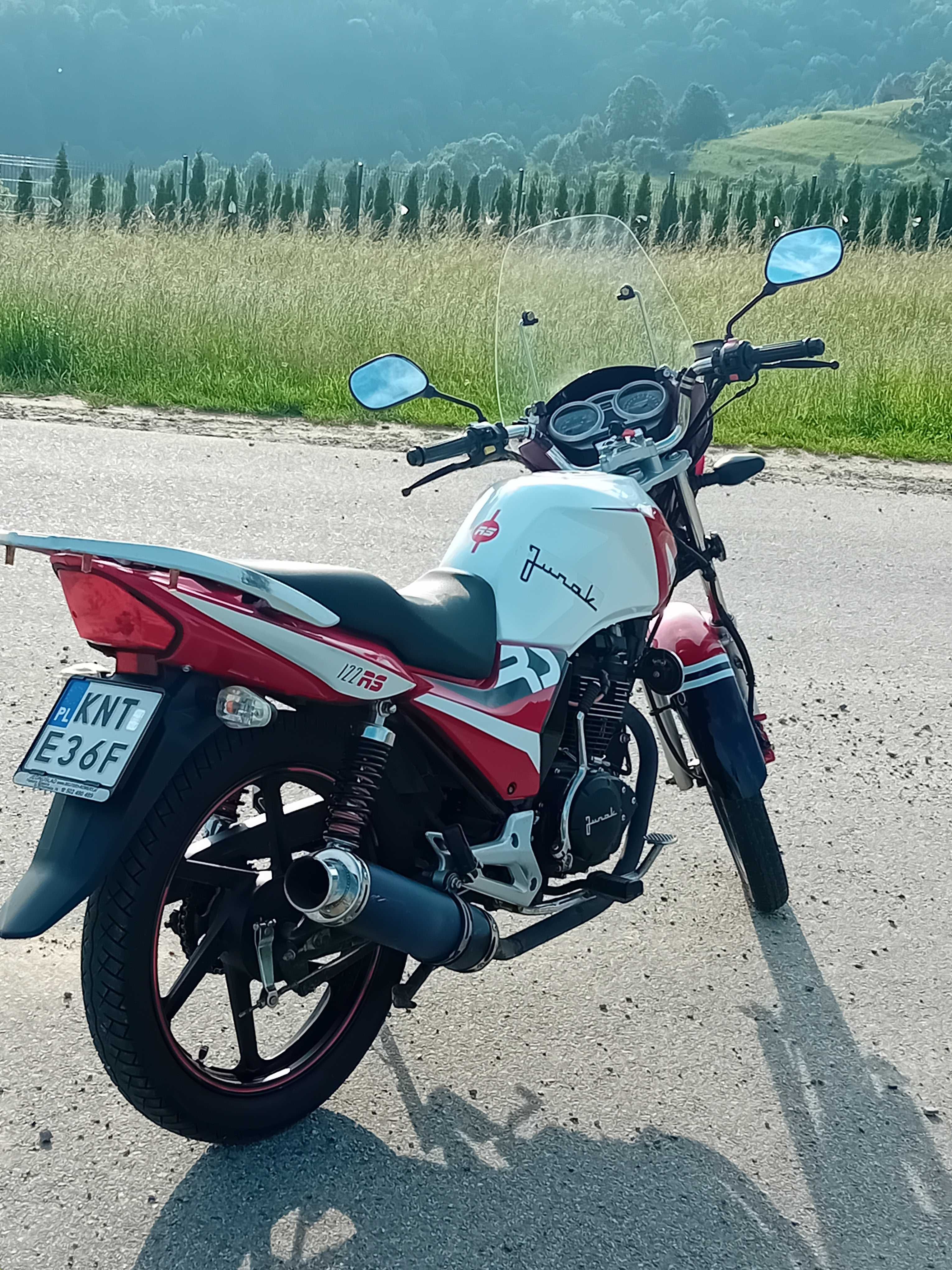 Junak 122 RS szosowo-turystyczny