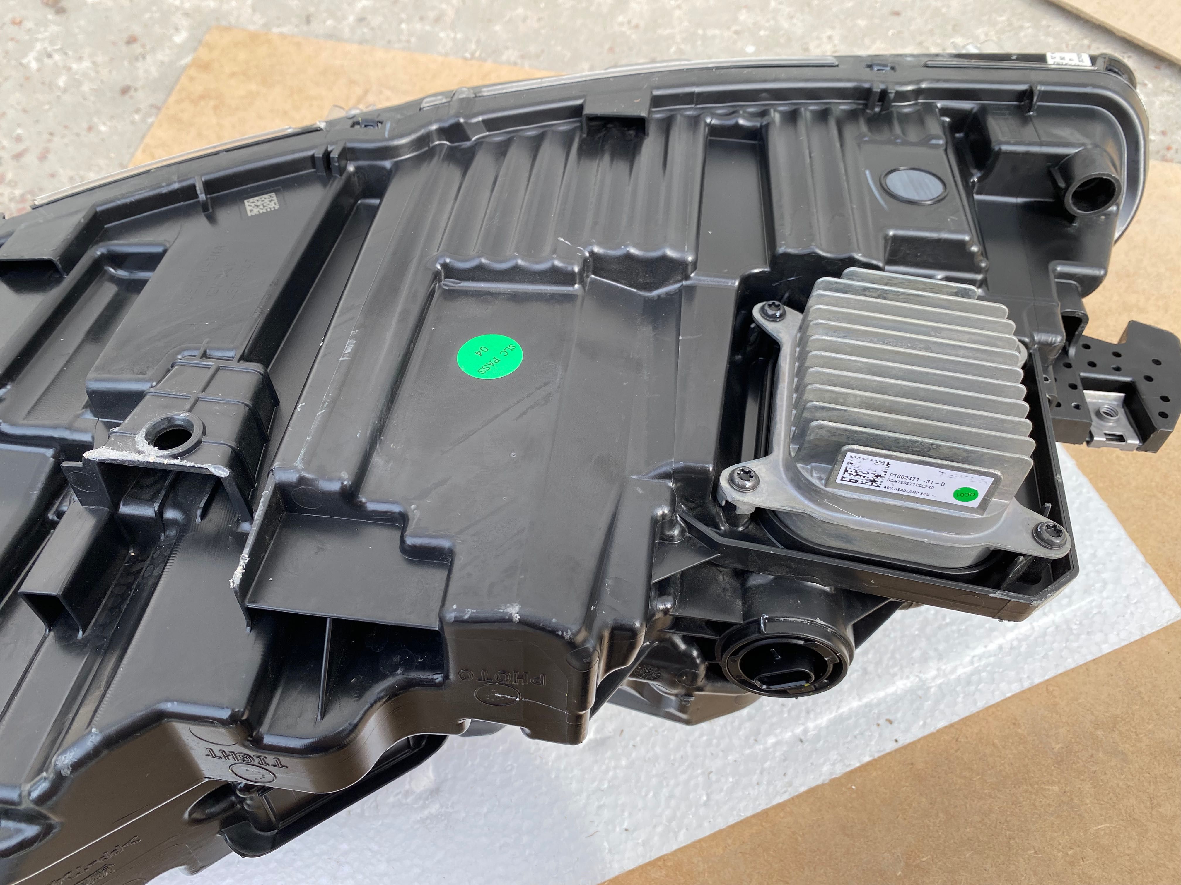 Фара лінзована матрична нова highland Tesla model 3 2023 2024