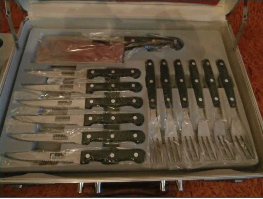 Zestaw noży i sztućców niemieckiej firmy EDELSTAHL