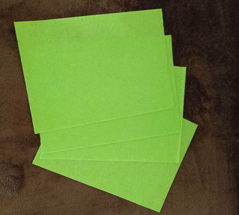 Filc dekoracyjny sztywny gruby 2 mm jasny zielony 10 SZTUK