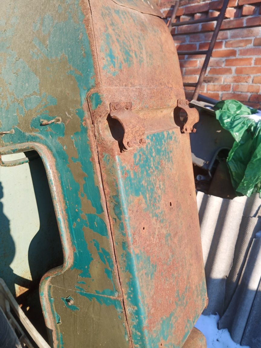 Новий боковий причіп до мотоцикла Дніпро -11