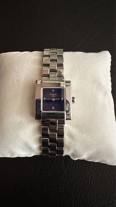 Часы TISSOT Швейцария. Женские. Оригинал