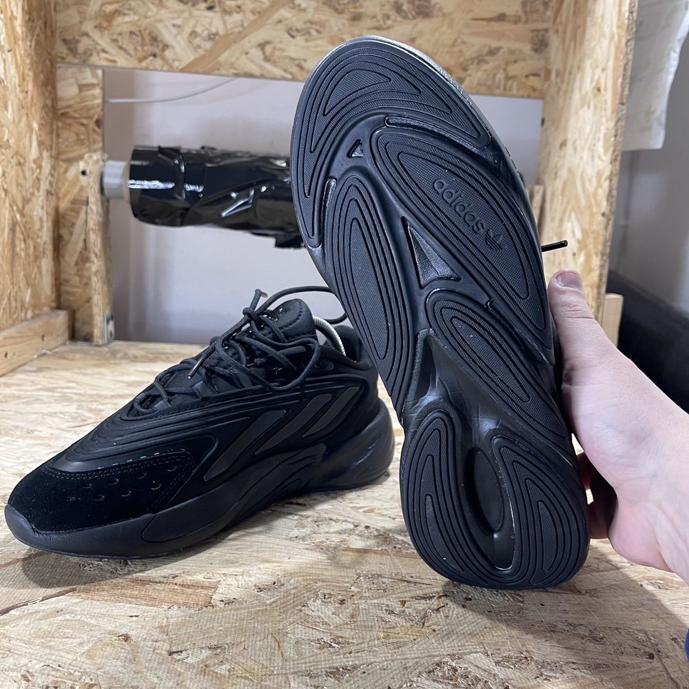 Чоловічі кросівки Adidas Ozelia Black