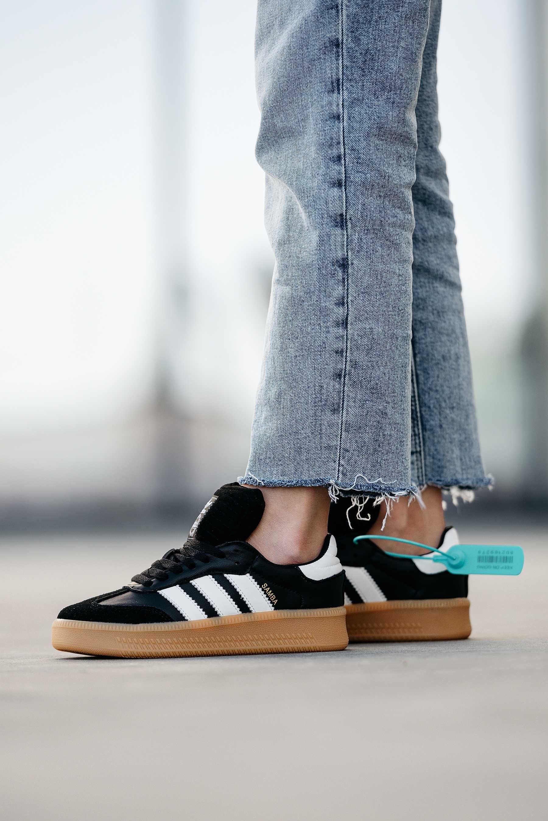 Кроссовки Adidas Samba XLG Black/White