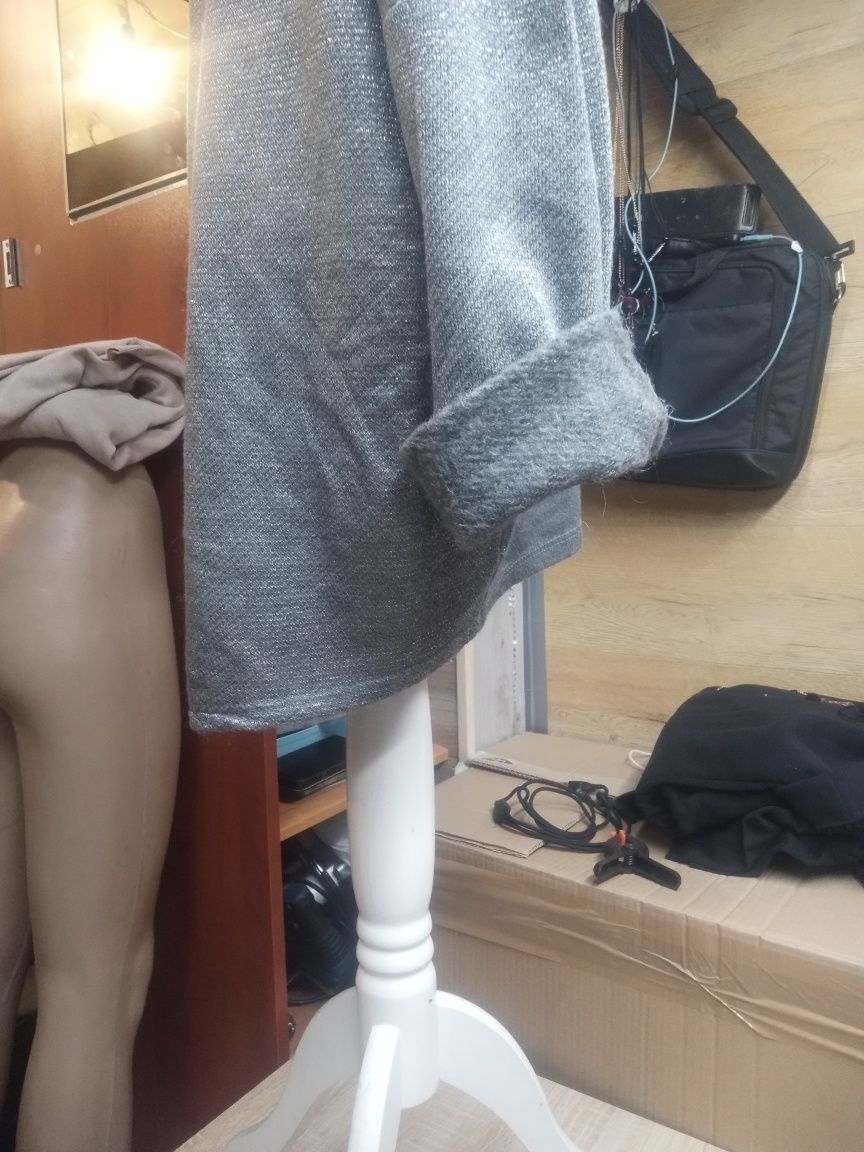 Bluzka Włoska z Aplikacją wzorowana wyprzedaż plus size