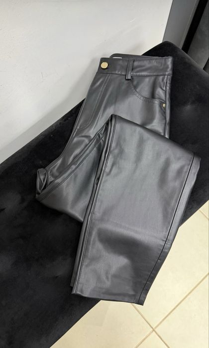 Брюки з еко шкіри zara розмір 34