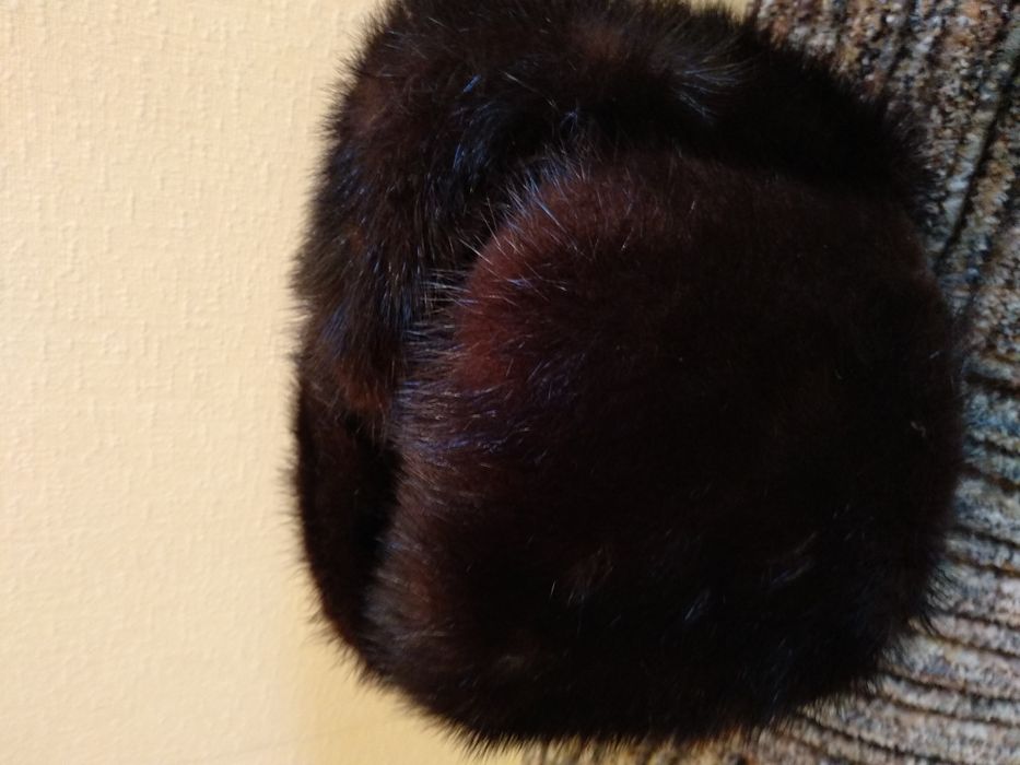 Мужская меховая шапка