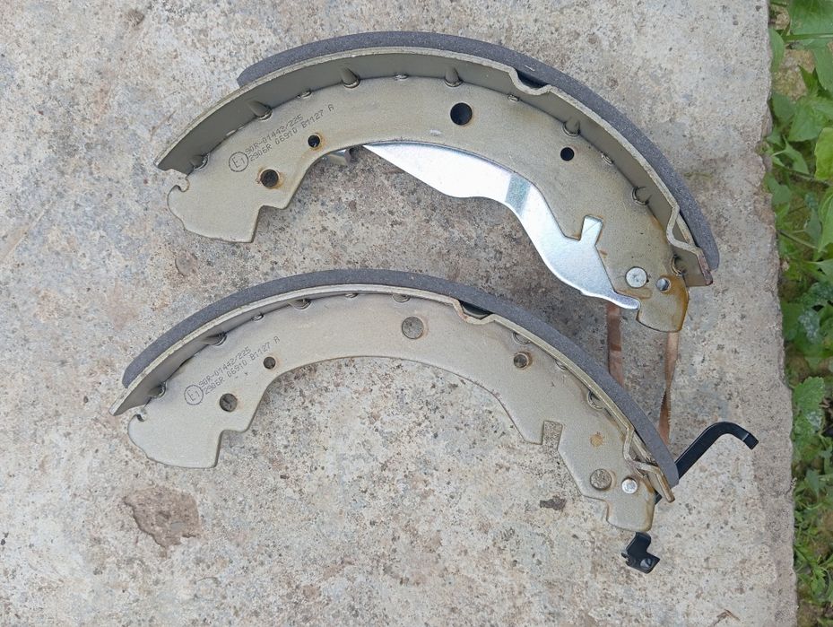 Тормозні колодки задні volkswagen t4