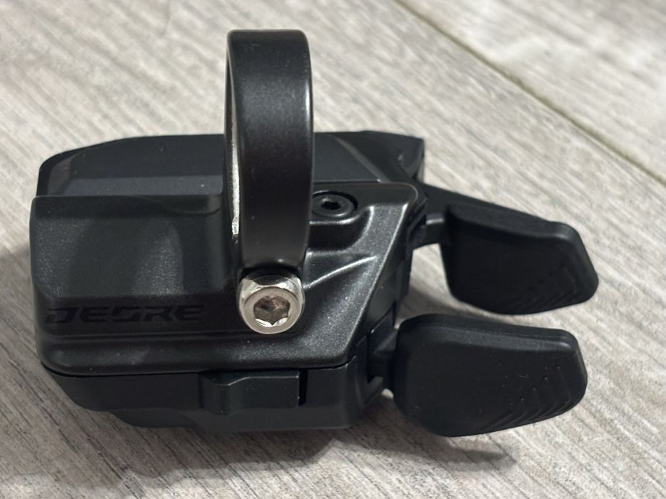 Manetka Shimano Deore MTB SW-M6250 nowa