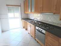 Apartamento T2 em Coimbra (Urb. Vale Rosal)