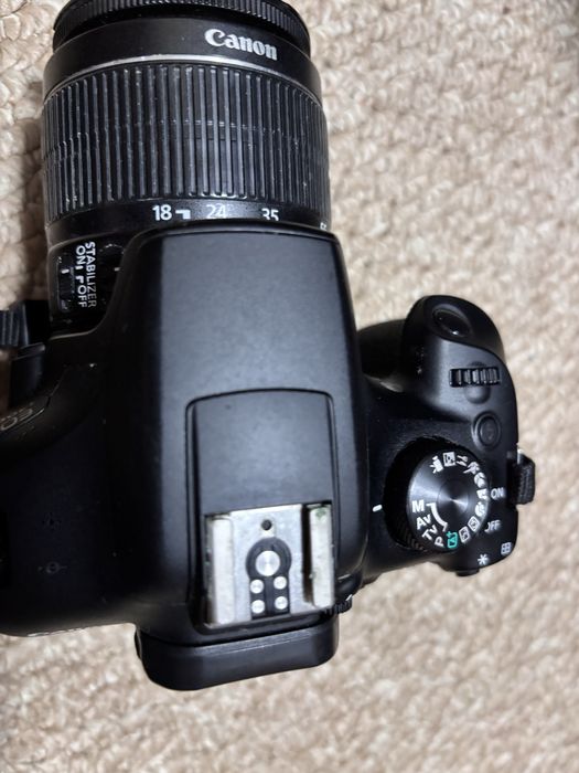 Фотоапарат Canon EOS 1300D + EF-S 18–55 IS II