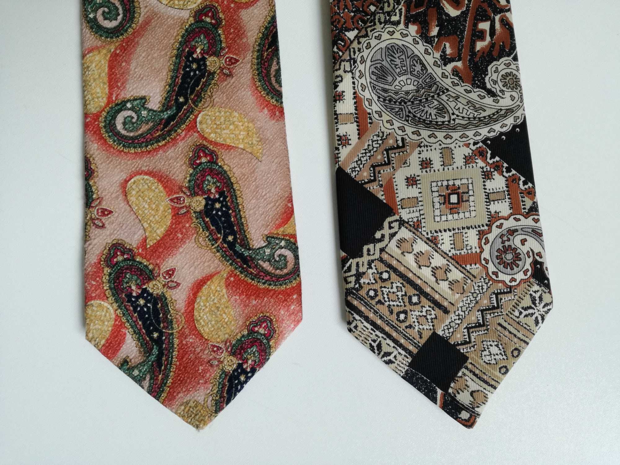 Dwa krawaty ze wzorem paisley Jedwab, poliester