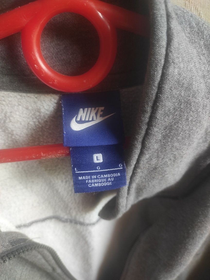 Базовая серая зипка Nike