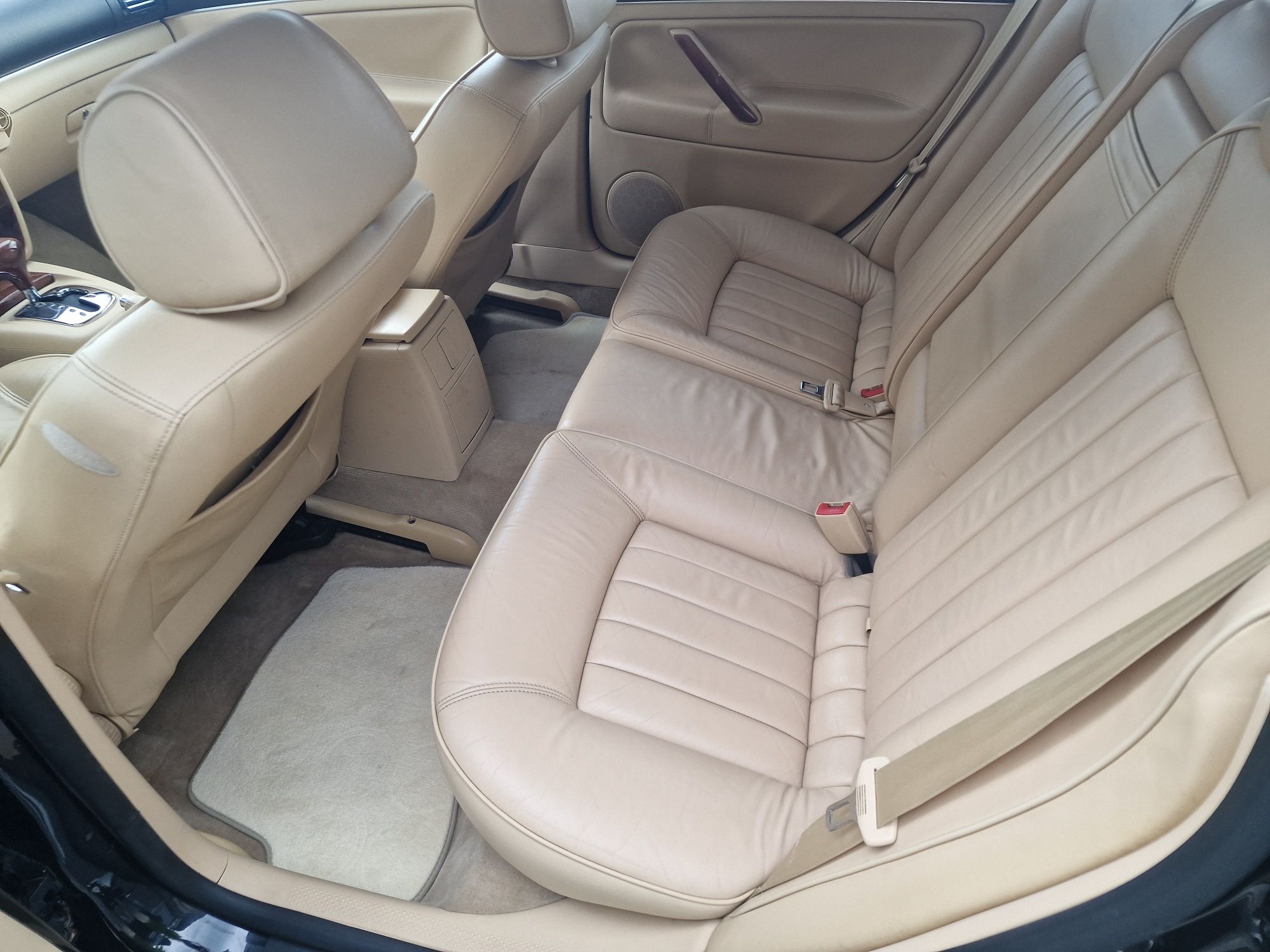 Vw Volkswagen Passat b5 fl 4.0 W8 4motion 4x4. Murowany klasyk!