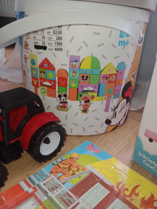 Zestaw zabawek dla dwulatka