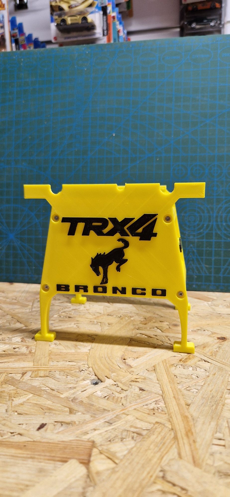 Stojak Traxxas Trx4 Defender Bronko Druk 3D