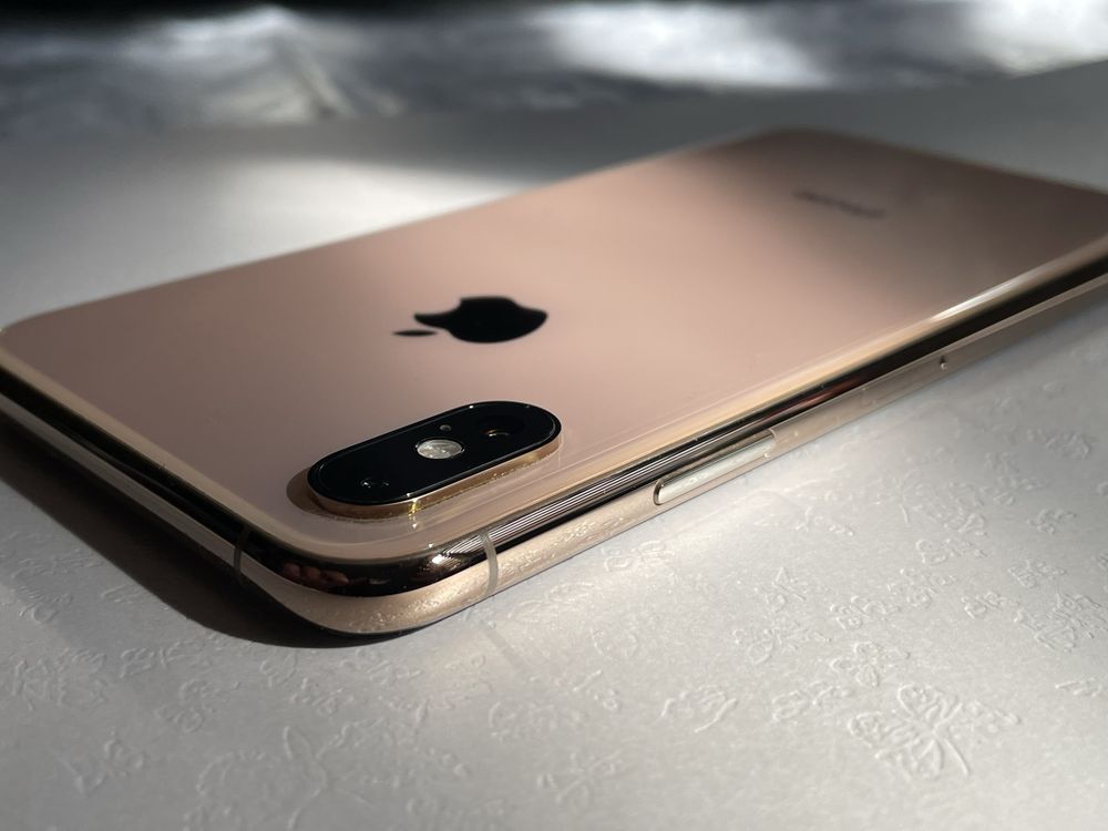 Iphone xs 64g gold