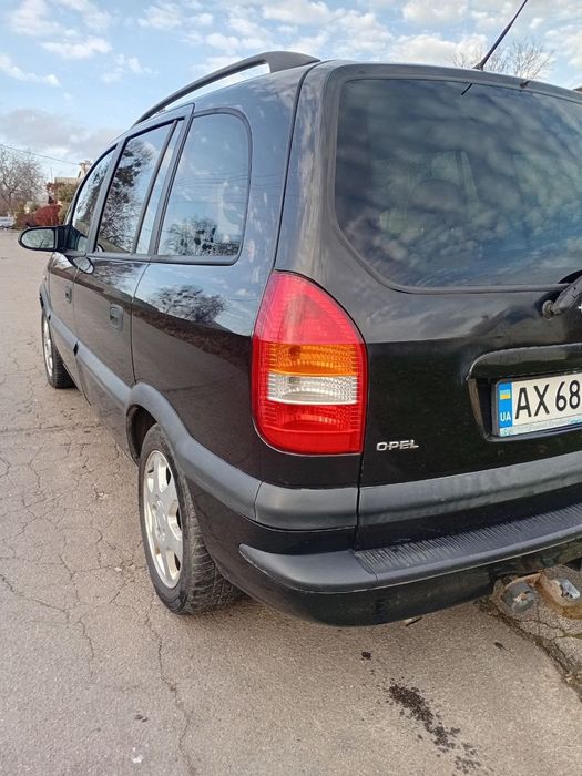 Продам Opel Zafira A 1.8 Гбо 7 місць