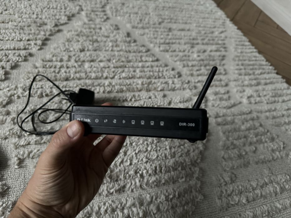 Продам роутер D-Link в гарному робочому стані дешево