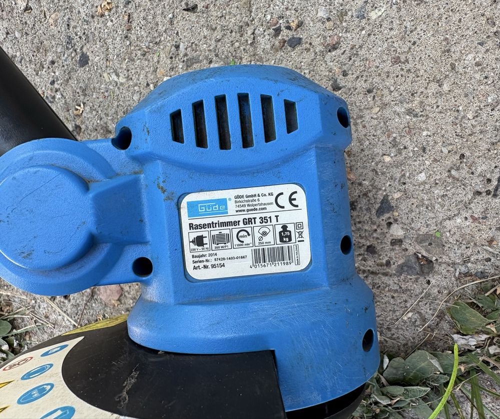 Podkaszarka Ikra Mogatec RT2107D