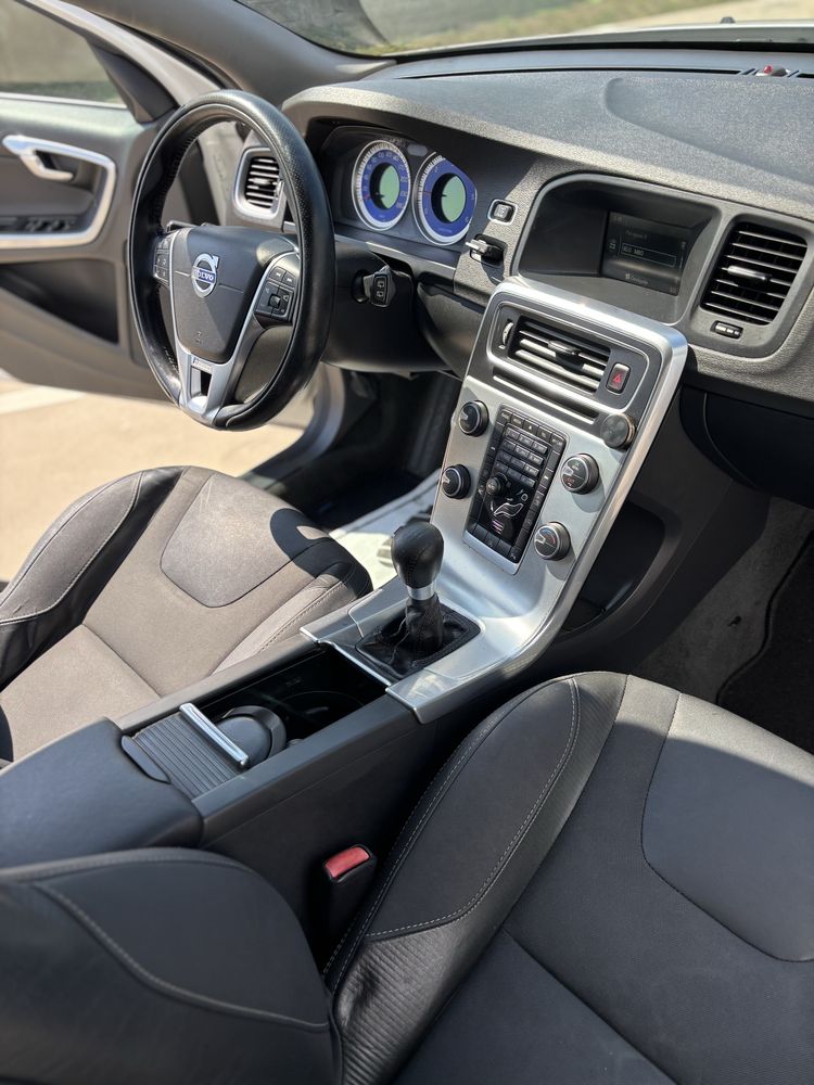 VOLVO V60 nacional