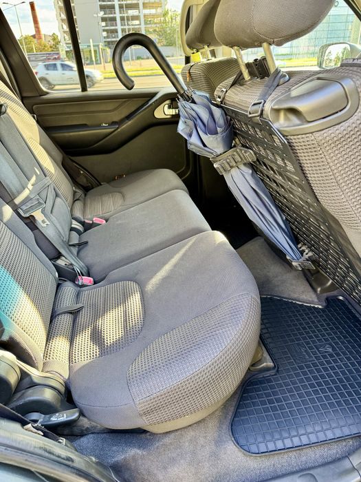 Nissan Pathfinder 2006 2.5
