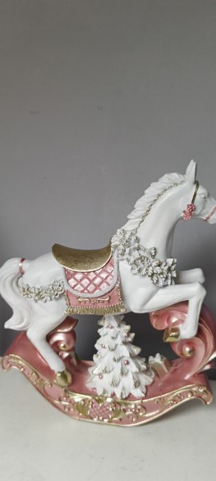 Koń na biegunach home you