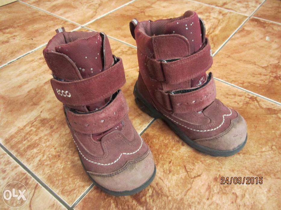 зимние ботинки фирмы ECCO