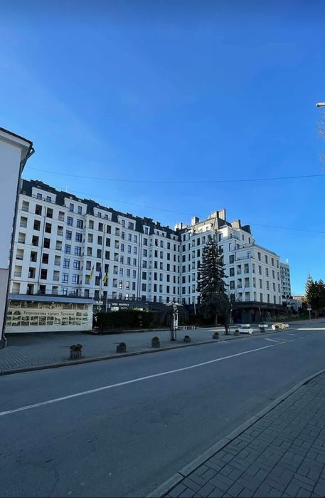 Апартаменти в центрі. Срібний дім Люкс